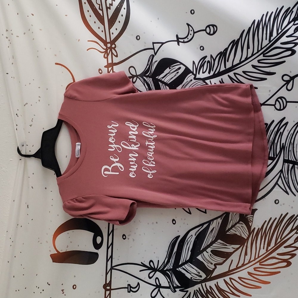 Womens 89th + Madison Inspirational tee S